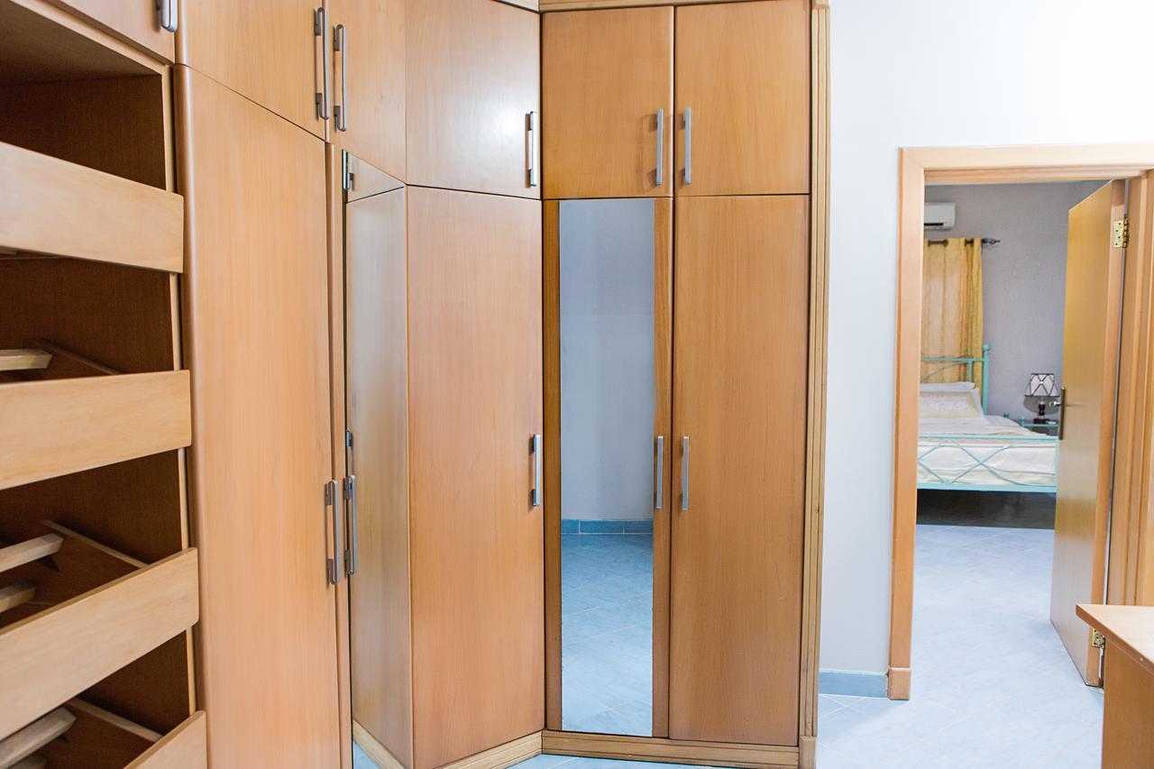 Maxwell Court Apartments Akra Zewnętrze zdjęcie