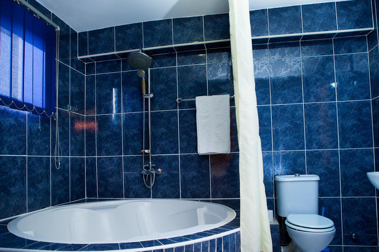 Maxwell Court Apartments Akra Zewnętrze zdjęcie